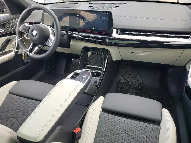 2026 BMW X2 XDRIVE28I  