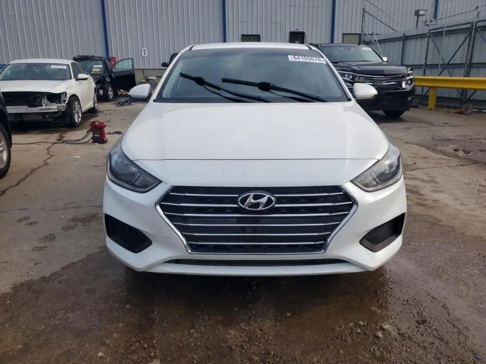2019 HYUNDAI ACCENT SE  