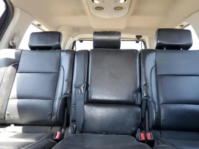 2010 NISSAN ARMADA SE  