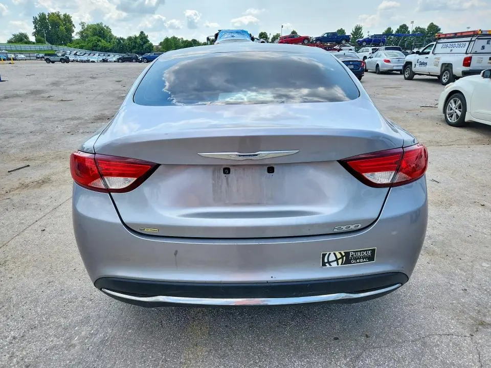 2015 CHRYSLER 200 LIMITED  