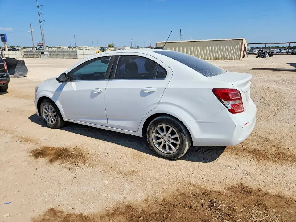 2019 CHEVROLET SONIC LT  