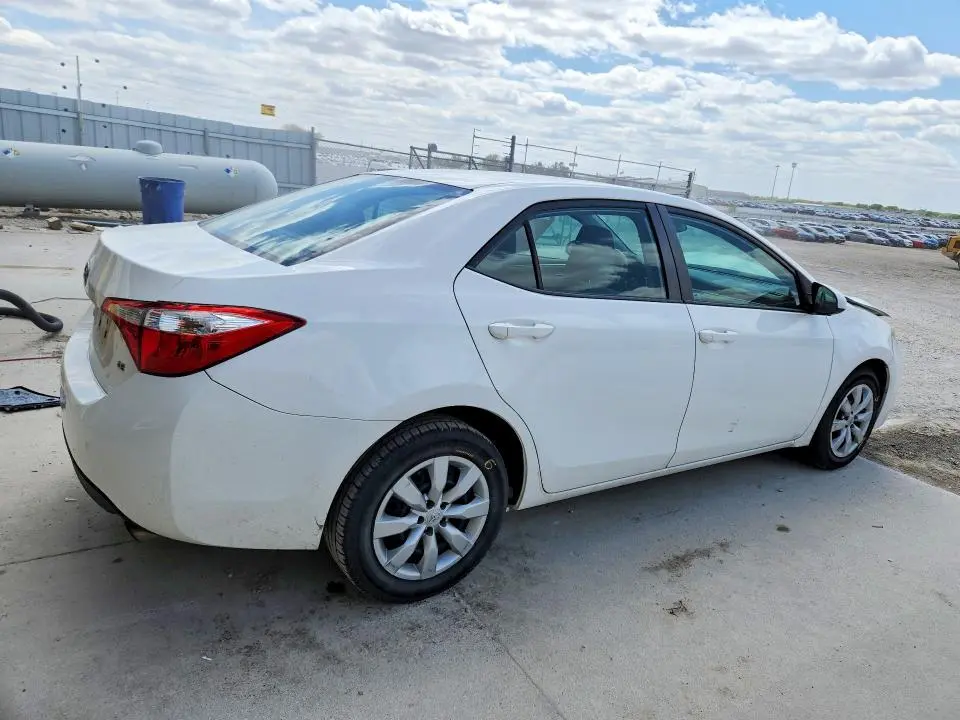 2015 TOYOTA COROLLA LE  