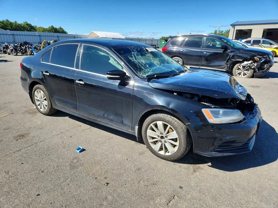 2015 VOLKSWAGEN JETTA TDI  