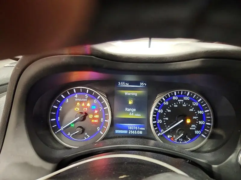 2014 INFINITI Q50 BASE  