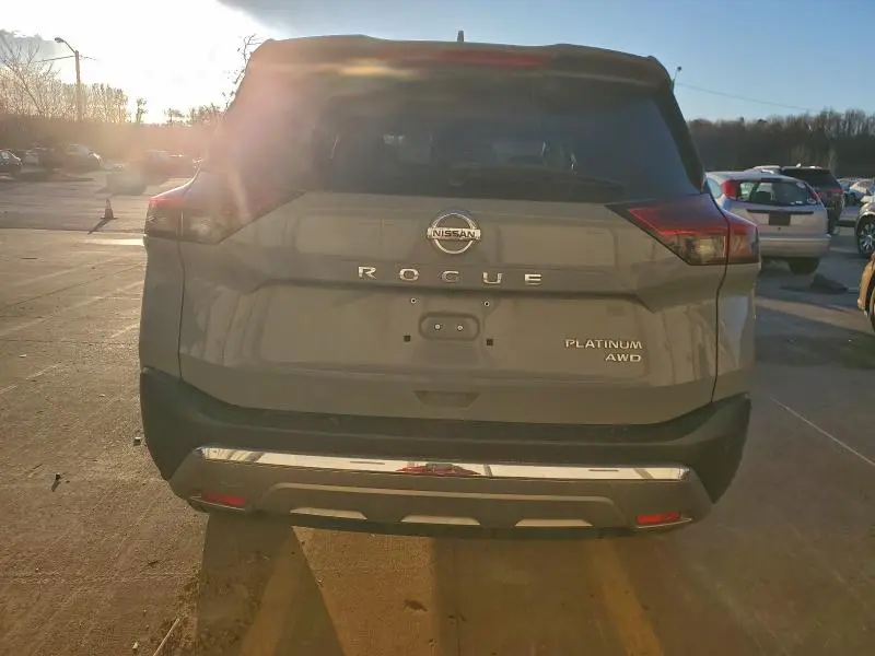 2021 NISSAN ROGUE PLATINUM  