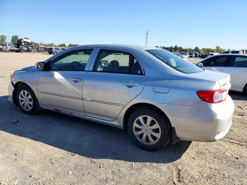 2013 TOYOTA COROLLA BASE  