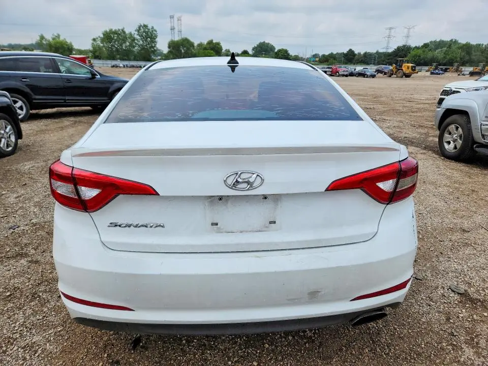 2016 HYUNDAI SONATA SE  