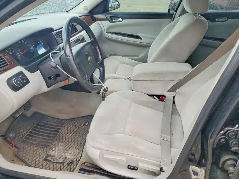 2011 CHEVROLET IMPALA LT  