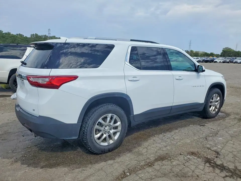 2018 CHEVROLET TRAVERSE LT  