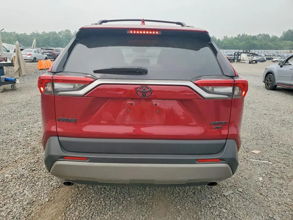 2024 TOYOTA RAV4 LIMITED  