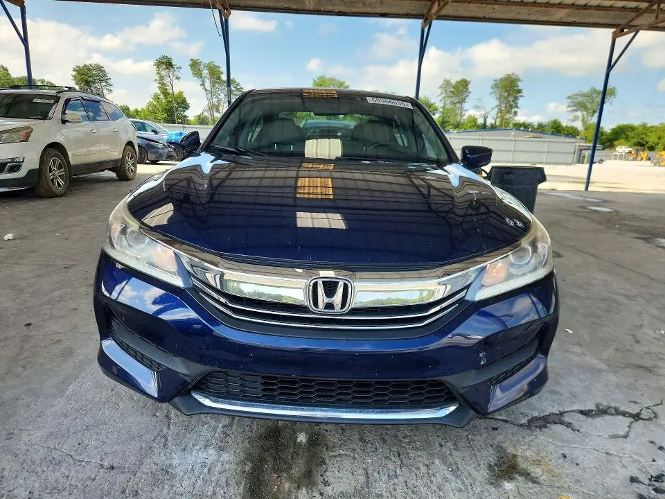 2017 HONDA ACCORD LX  