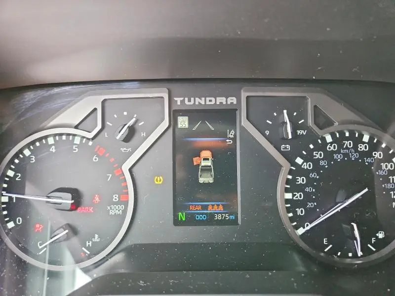 2026 TOYOTA TUNDRA SR5  