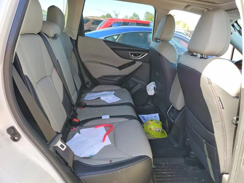 2021 SUBARU FORESTER LIMITED  
