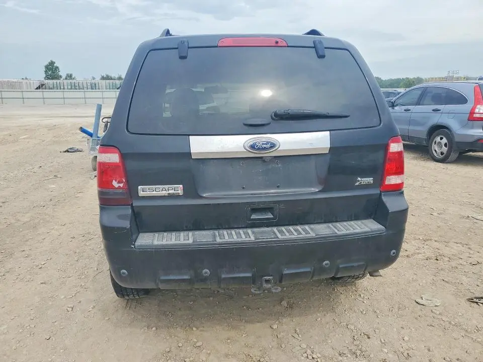 2011 FORD ESCAPE LIMITED  