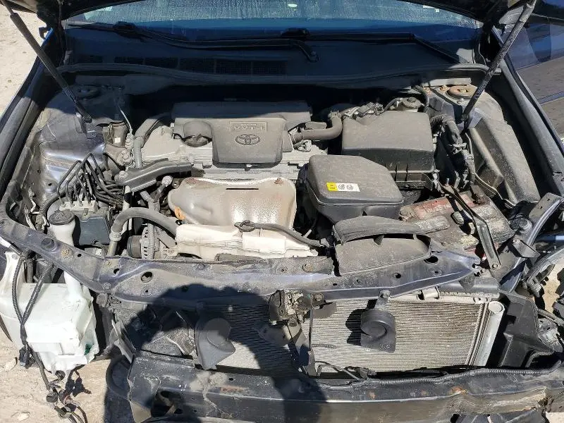 2017 TOYOTA CAMRY XLE  
