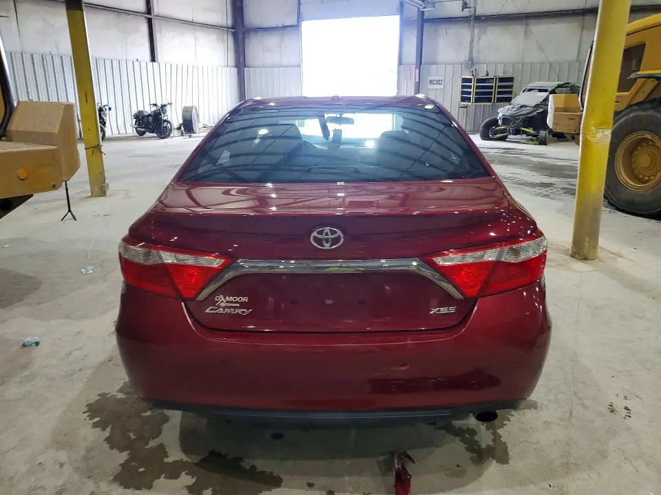 2016 TOYOTA CAMRY XSE  