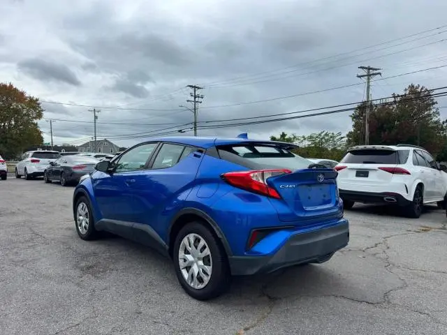 2019 TOYOTA C-HR LE  