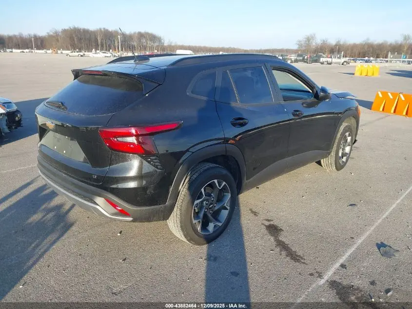 2025 CHEVROLET TRAX FWD LT