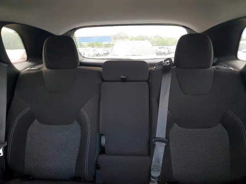 2021 JEEP CHEROKEE LATITUDE  
