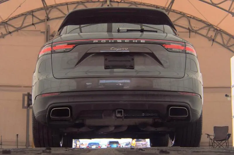 2021 PORSCHE CAYENNE   