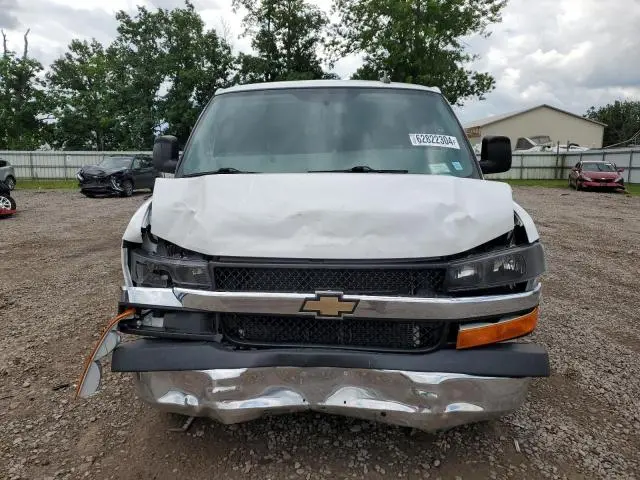 2017 CHEVROLET EXPRESS G3500 LT  