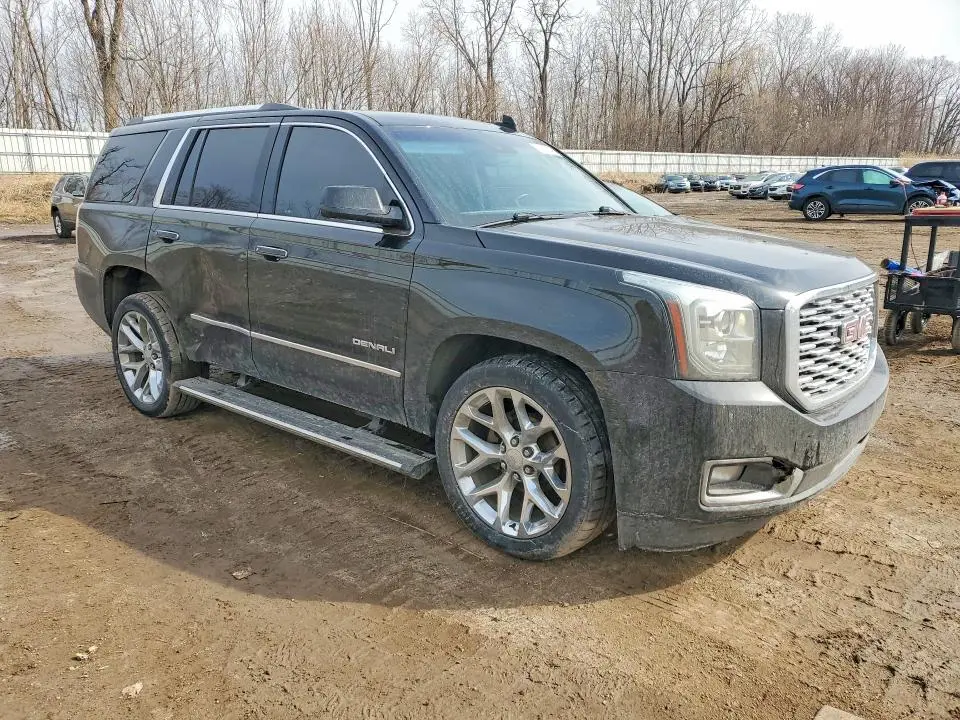 2018 GMC YUKON DENALI  