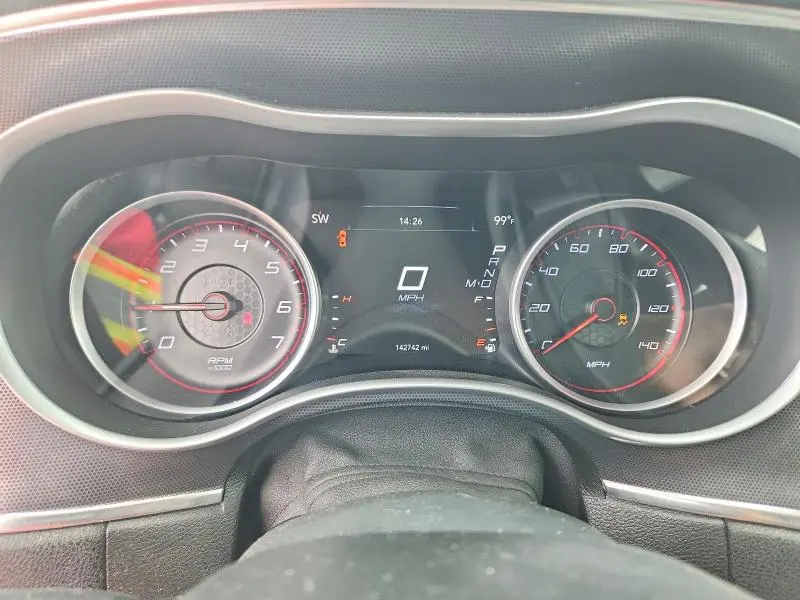 2015 DODGE CHARGER SXT  