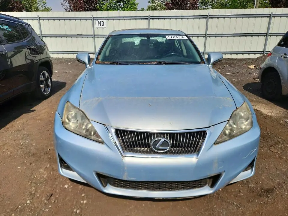 2011 LEXUS IS 250  