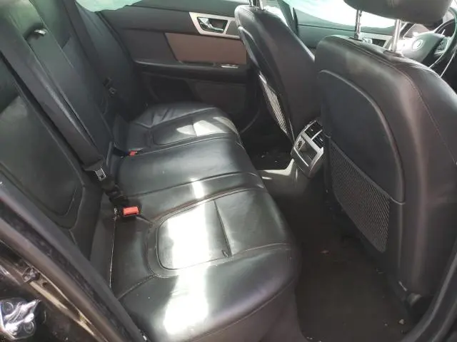 2013 JAGUAR XF 
