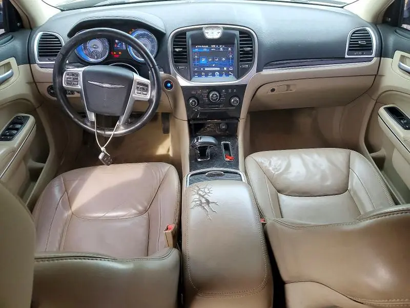 2012 CHRYSLER 300 LIMITED  