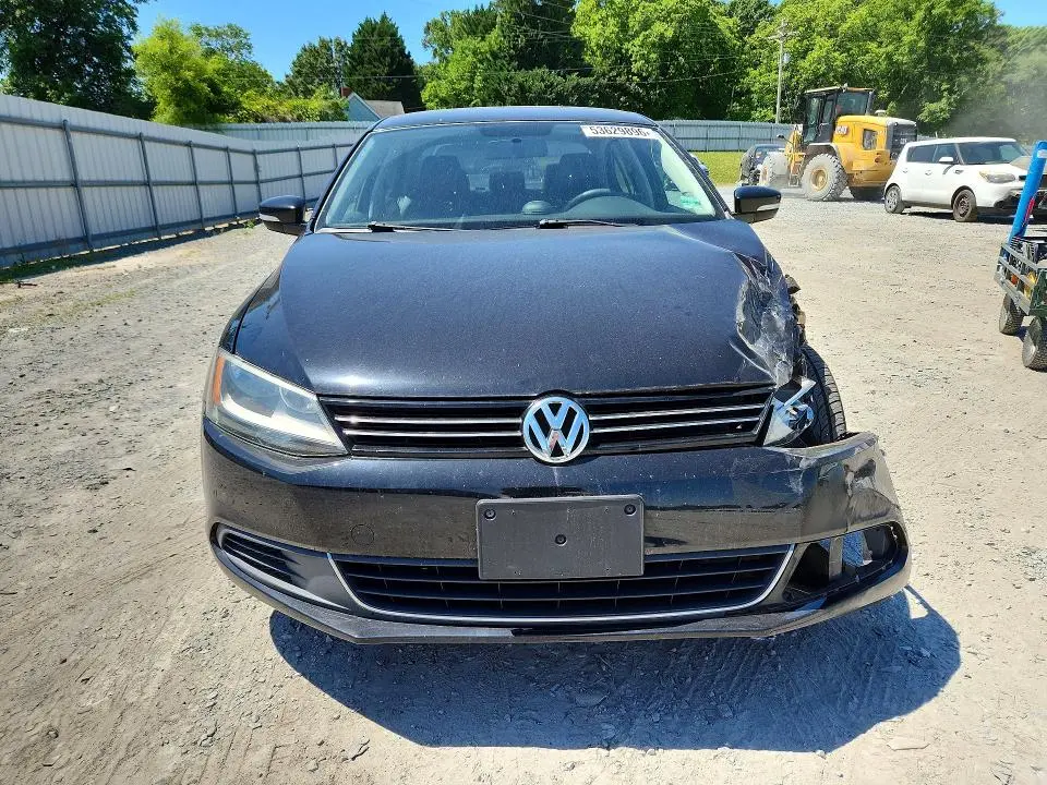 2014 VOLKSWAGEN JETTA   