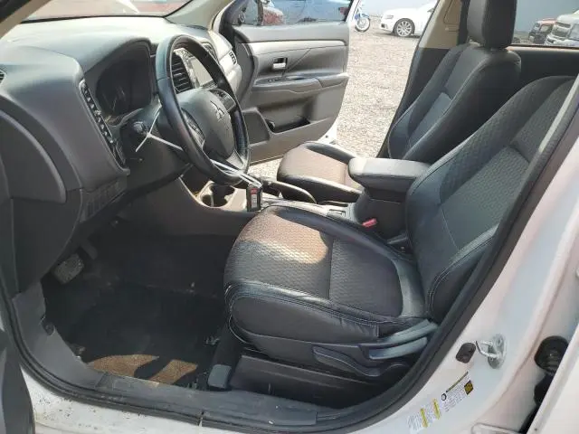2015 MITSUBISHI OUTLANDER SE