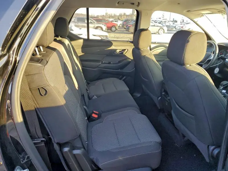 2021 CHEVROLET TRAVERSE LS  