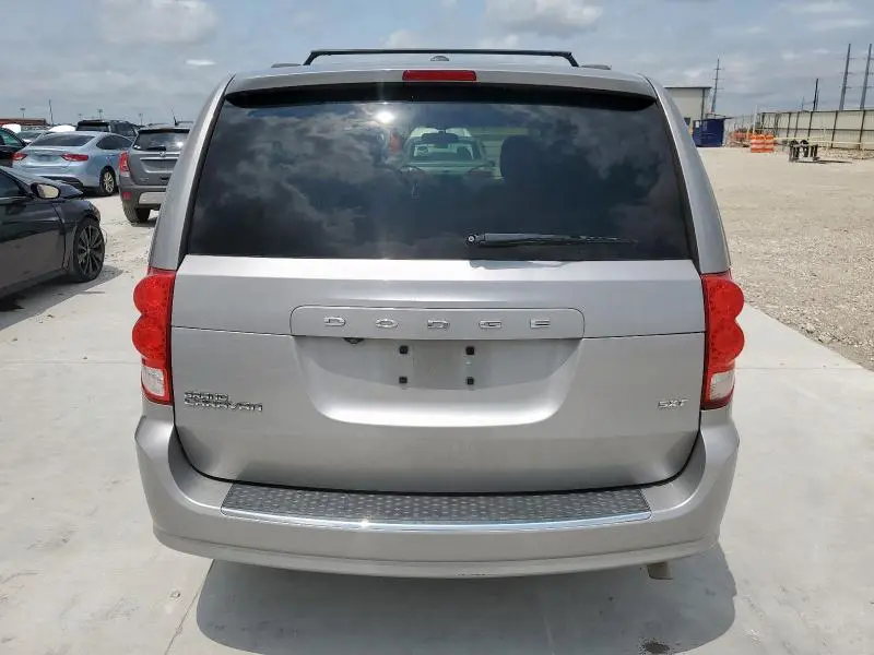 2016 DODGE GRAND CARAVAN SXT  