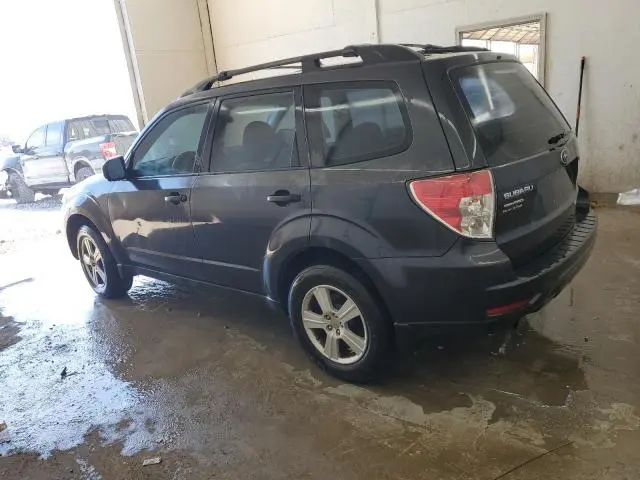 2010 SUBARU FORESTER XS  