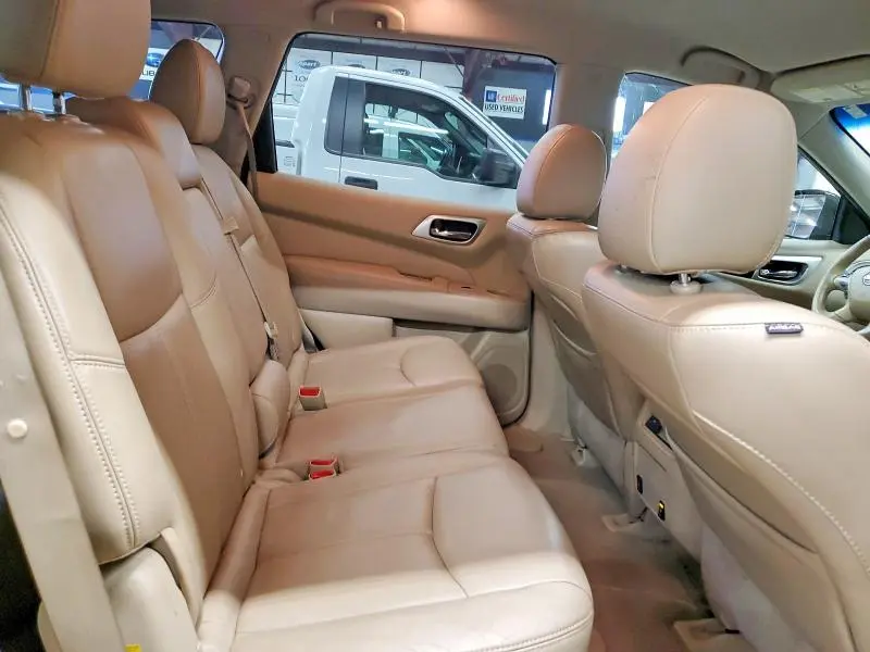 2014 NISSAN PATHFINDER S  