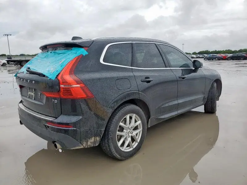 2019 VOLVO XC60 T5 MOMENTUM  