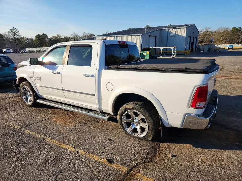 2016 RAM 1500 LARAMIE  
