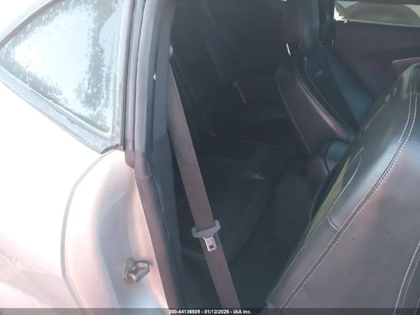 2013 CHEVROLET CAMARO 2LT