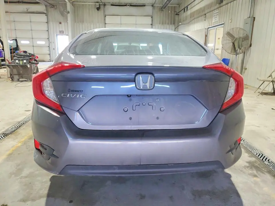 2018 HONDA CIVIC LX  