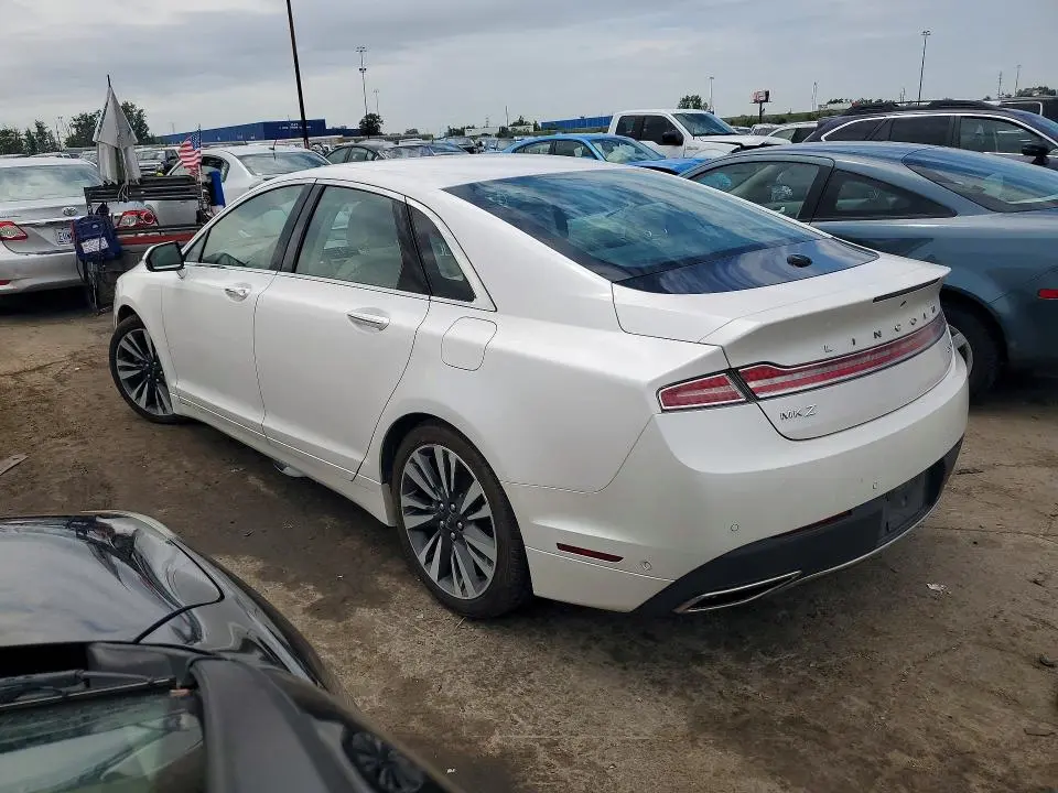 2019 LINCOLN MKZ RESERVE II  