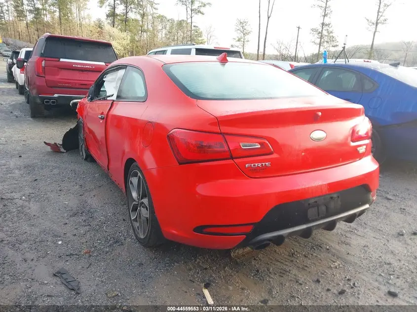 2015 KIA FORTE KOUP SX