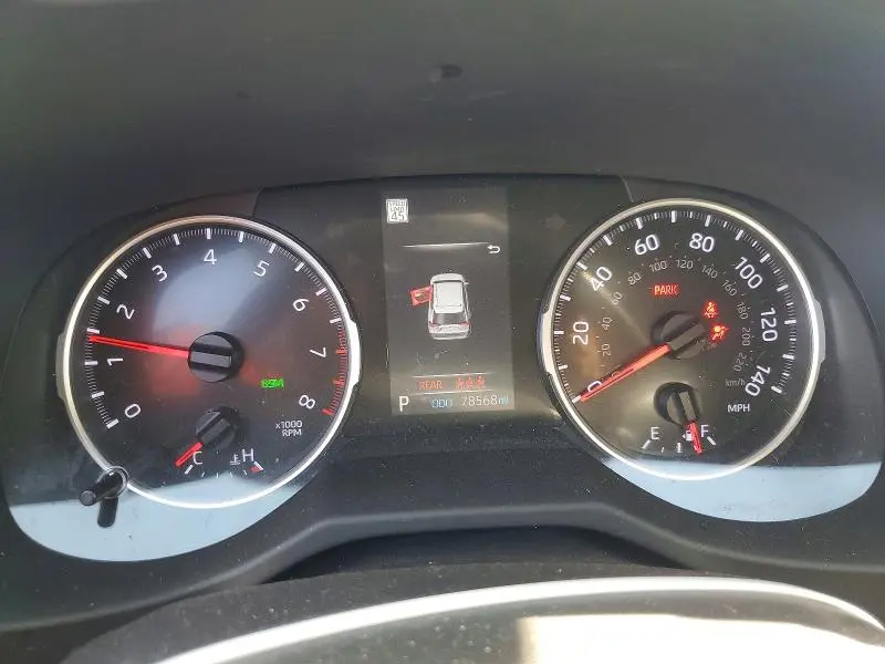 2022 TOYOTA RAV4 XLE  
