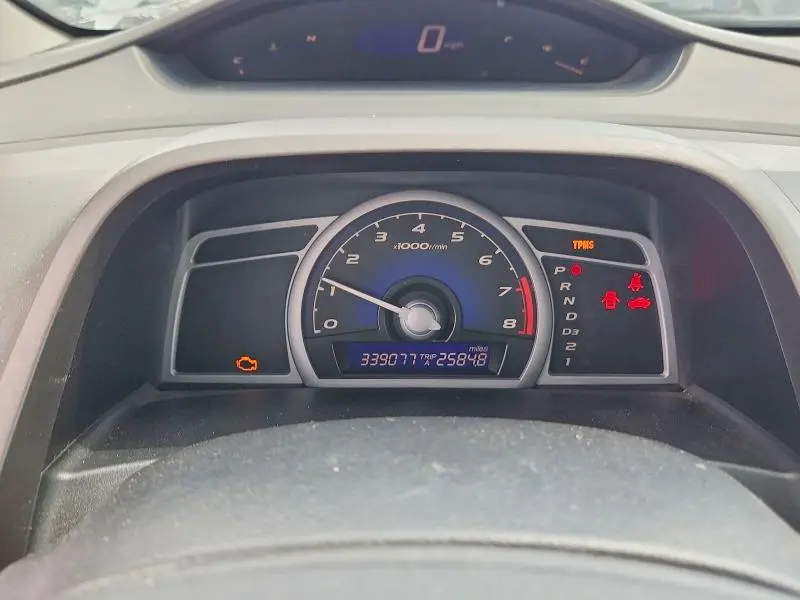 2011 HONDA CIVIC LX  