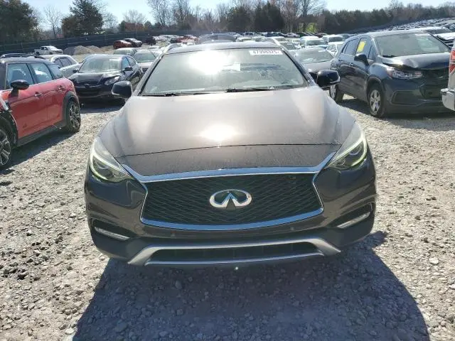 2017 INFINITI QX30 BASE