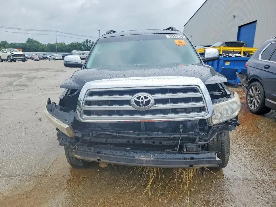 2013 TOYOTA SEQUOIA PLATINUM  