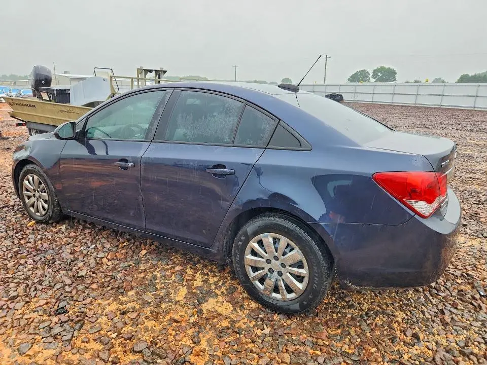 2015 CHEVROLET CRUZE LS  