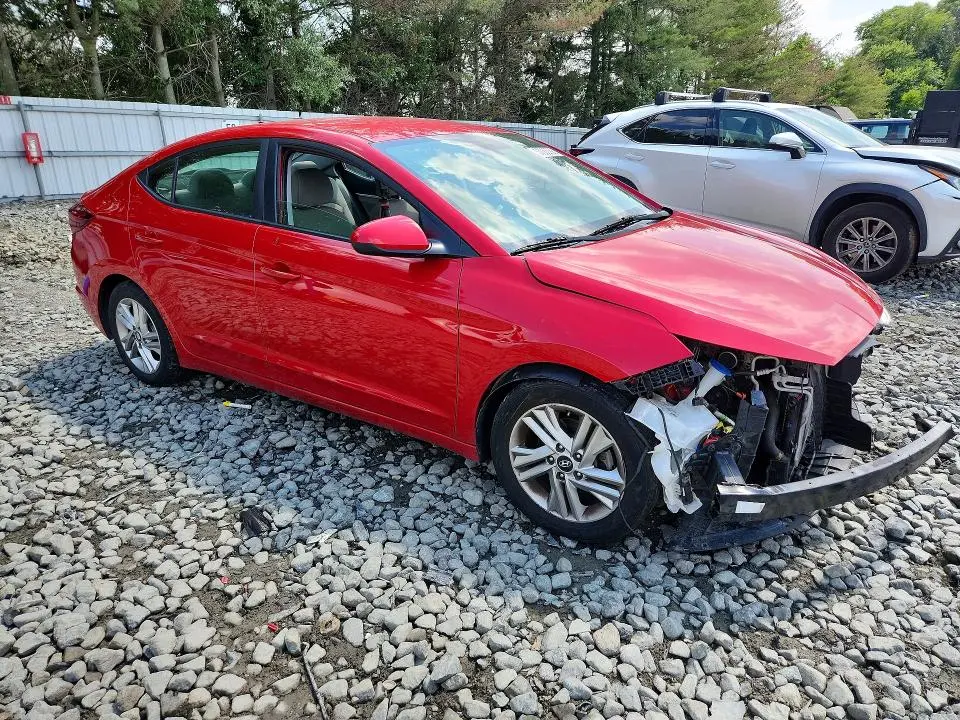 2020 HYUNDAI ELANTRA SEL  