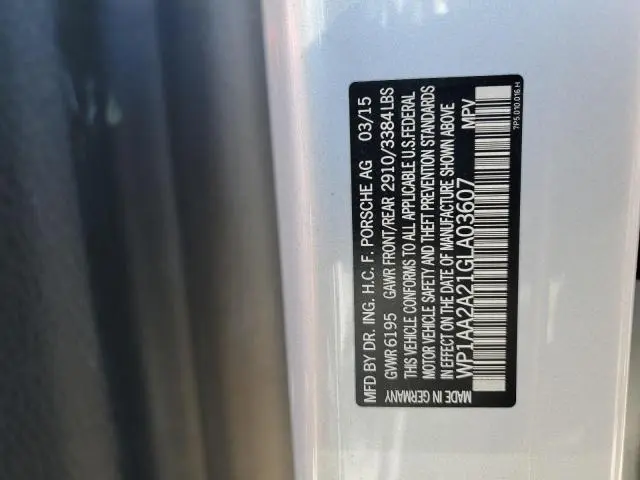 2016 PORSCHE CAYENNE   