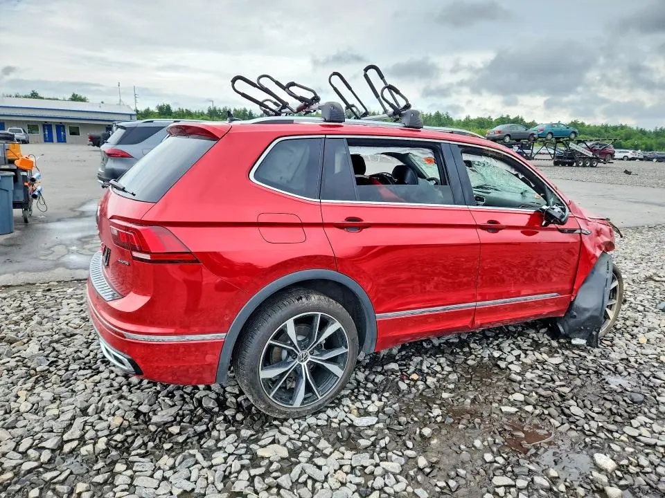 2024 VOLKSWAGEN TIGUAN SEL R-LINE BLACK  